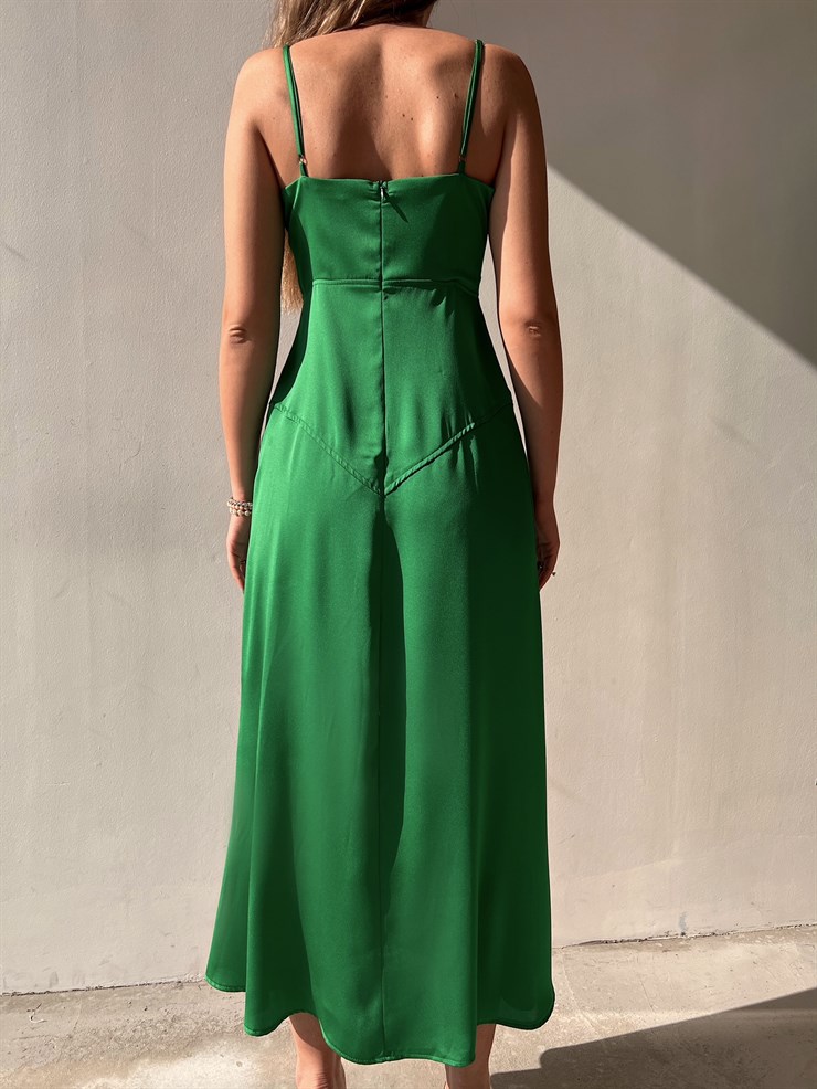 Askılı Önden Düğme Detay Saten Julissa Kadın Yeşil Uzun Elbise 22Y000083