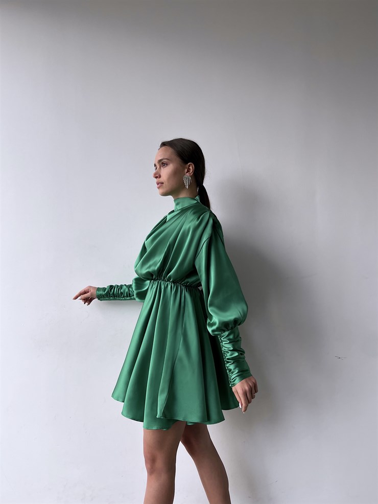 Geniş Manşet Dökümlü Yaka Lastik Bel Feliciano Kadın Yeşil Elbise 22K000070