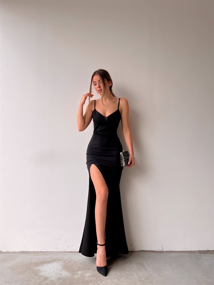 İnce Askılı Önden Yırtmaçlı Uzun Lisbeth Kadın Siyah Elbise 22K000581