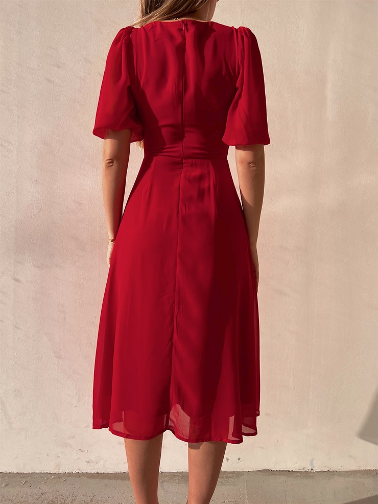 Midi Göğüs Kruvaze İnce Tül Detay Yırtmaçlı Annabel Kadın Kırmızı Elbise 22Y000017