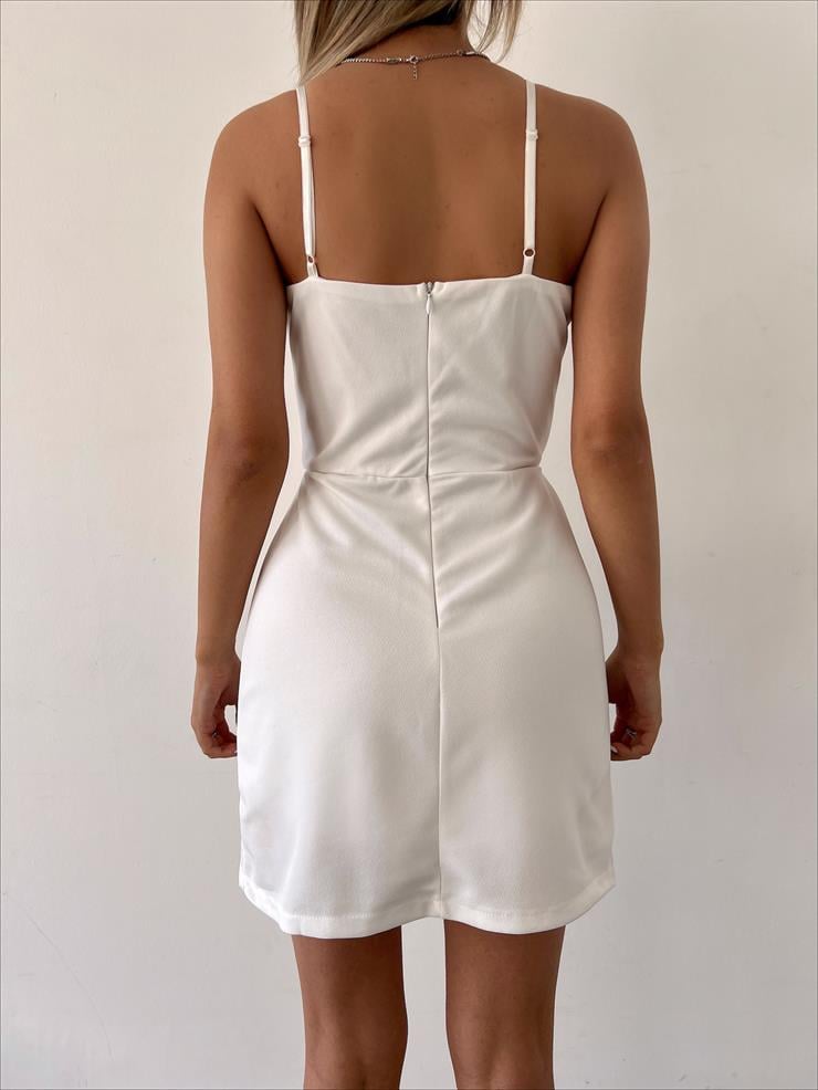 Mini Boy İnce Askılı Yırtmaç Kısmı Zincir Detaylı Zander Kadın Beyaz Elbise 22Y000281