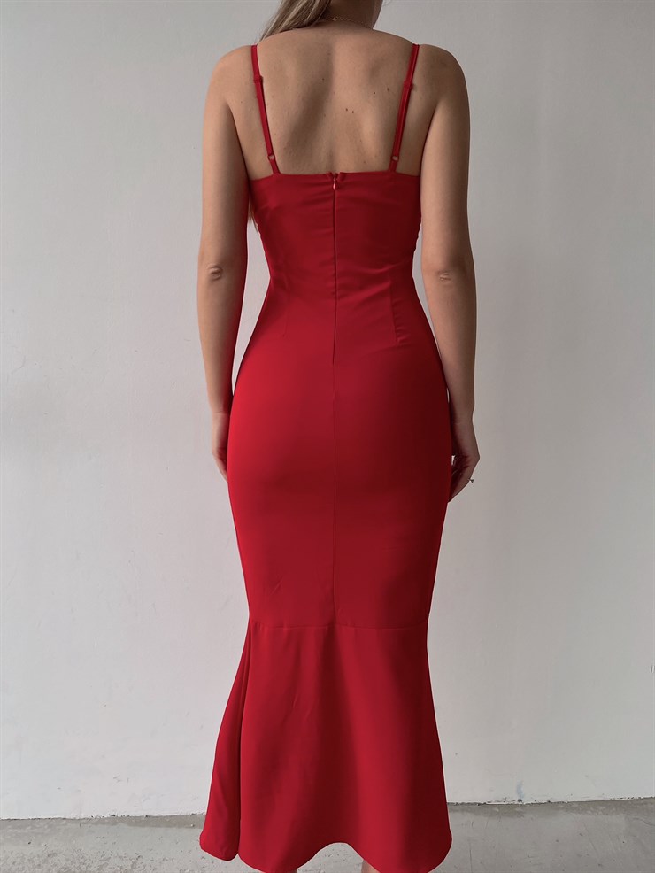 Saten Boydan Düğme Detay İnce Askılı Amina Kadın Kırmızı Elbise 22K000621