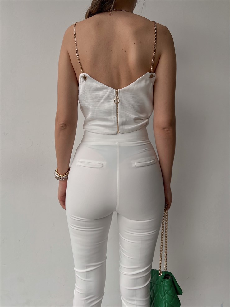 Zincir Askılı Degaje Yaka Anika Kadın Beyaz Bluz 22Y000016
