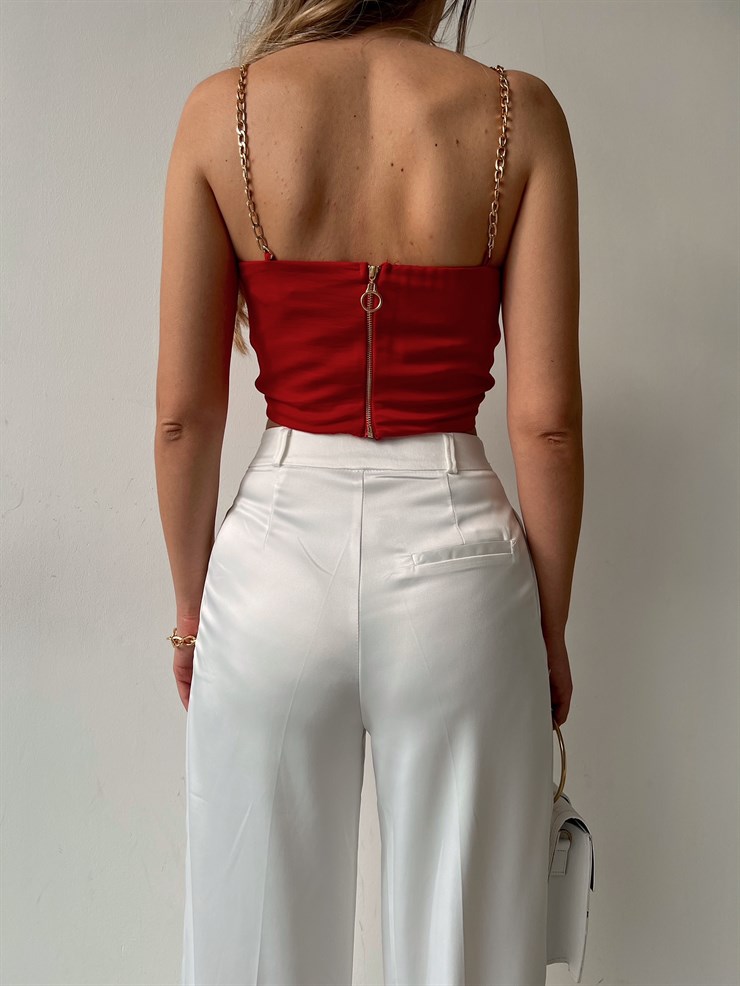 Zincir Askılı Önden Bağcıklı Aliya Kadın Kırmızı Crop Bluz 22K000619