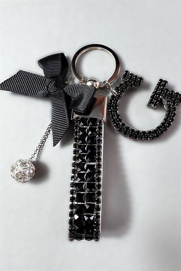 Siyah Bagetli Anahtarlık & Siyah G Harf & Gümüş Minik Top & Siyah Kurdela