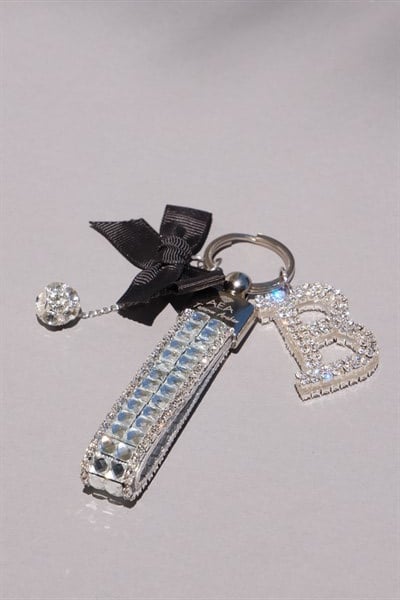 Gümüş Bagetli Anahtarlık & Gümüş Harf & Gümüş Minik Top & Siyah Kurdela
