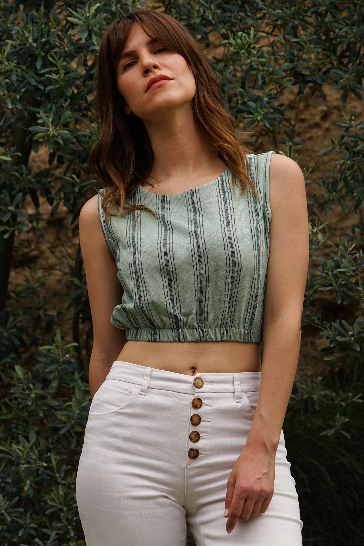 El Dokuması %70 Pamuk %30 Keten Rahat Kalıp Crop Bluz - Su Yeşili