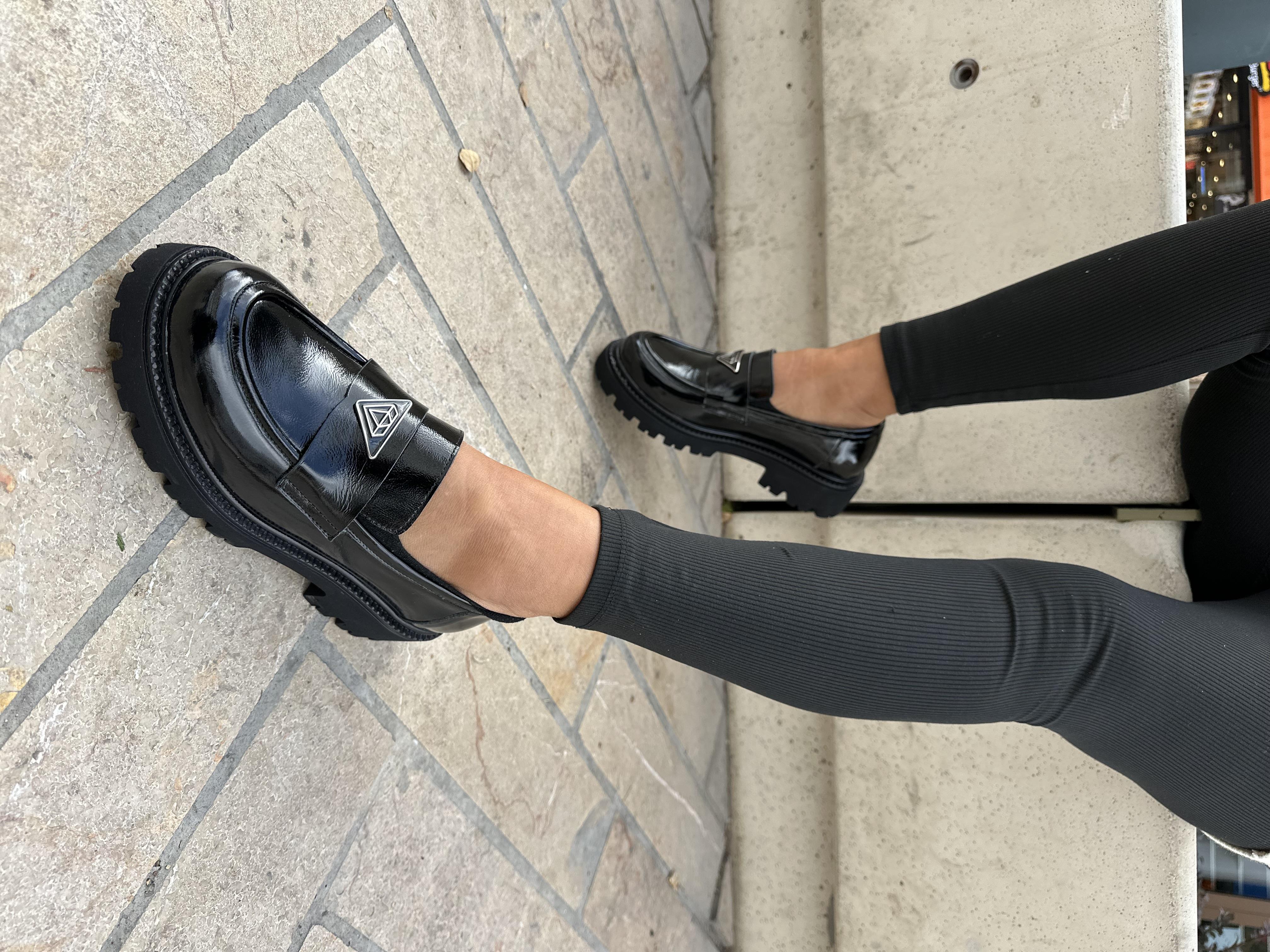MASİSMASİS DİNOVA SİYAH RUGAN LOAFER