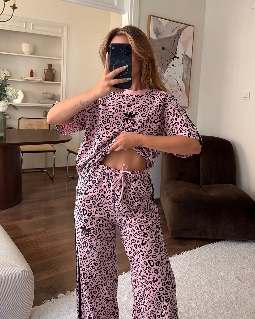 Ad Pembe Leoparlı Eşofman Takımı