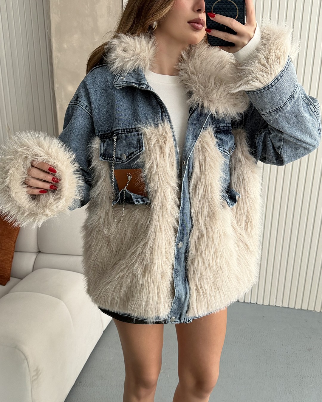 Alaska Kürk Detaylı Denim Ceket