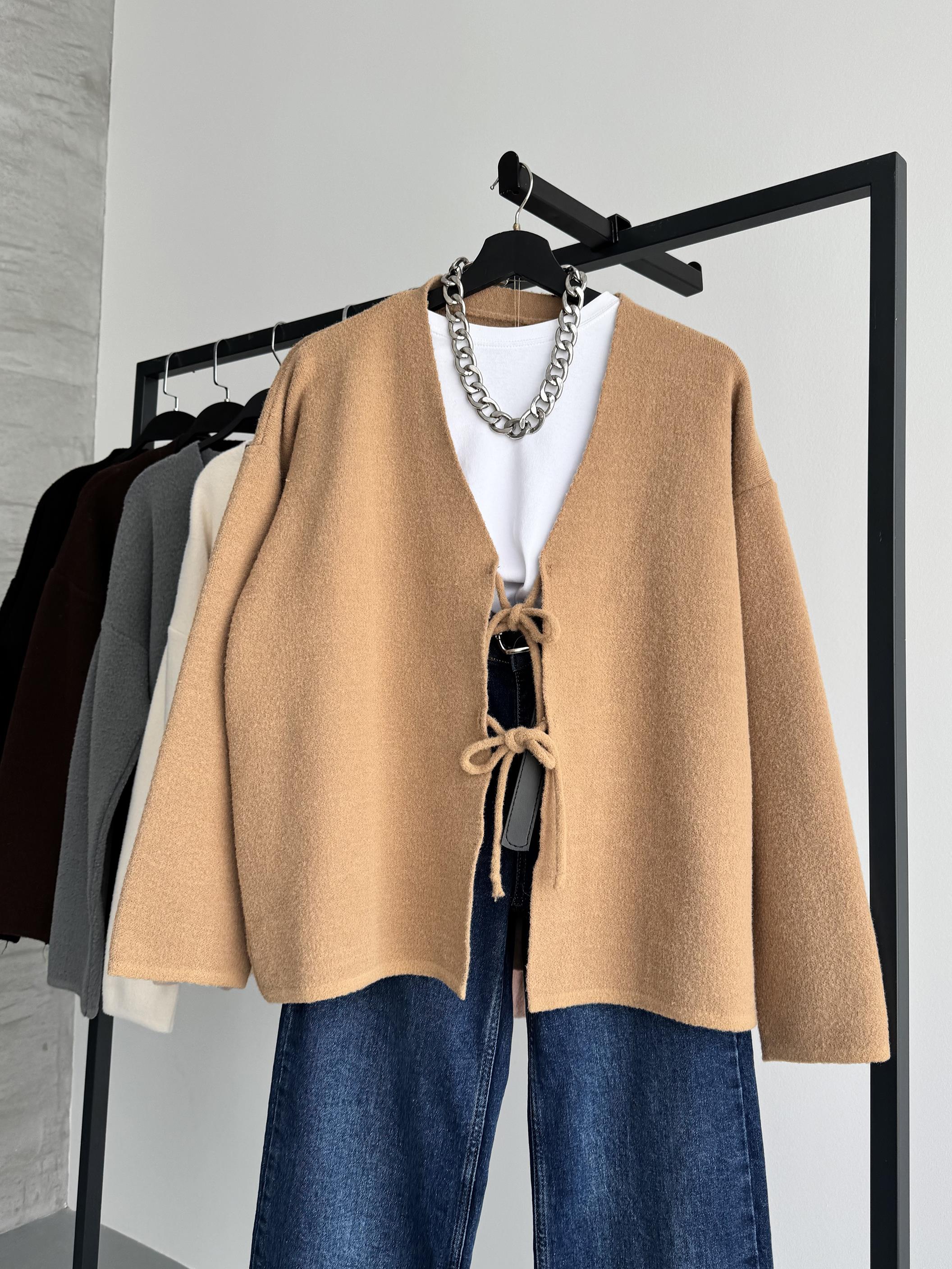 Bağlamalı Sütlü Kahve Hırka