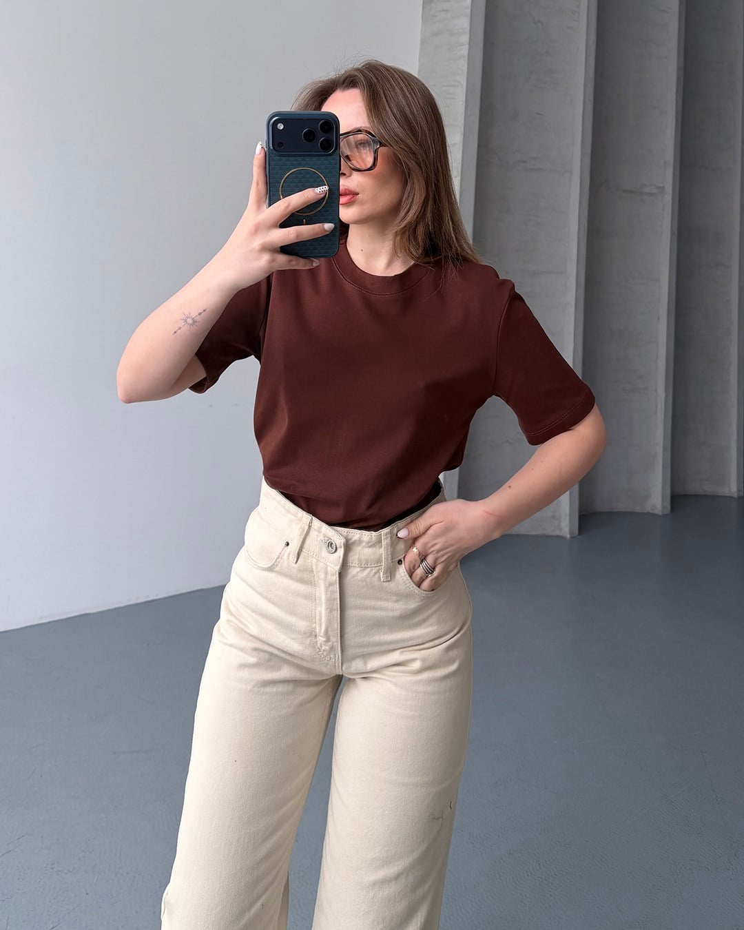 Bisiklet Yaka Unisex Kahverengi Tişört