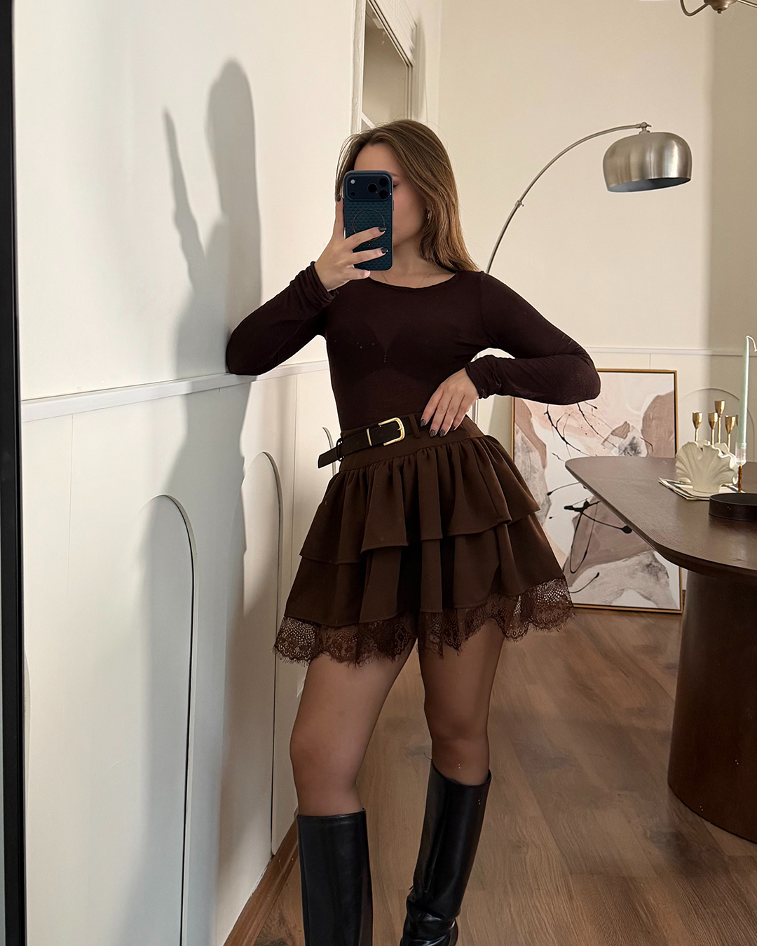 Astarlı Dantel Detaylı Kat Kat Kahverengi Mini Etek
