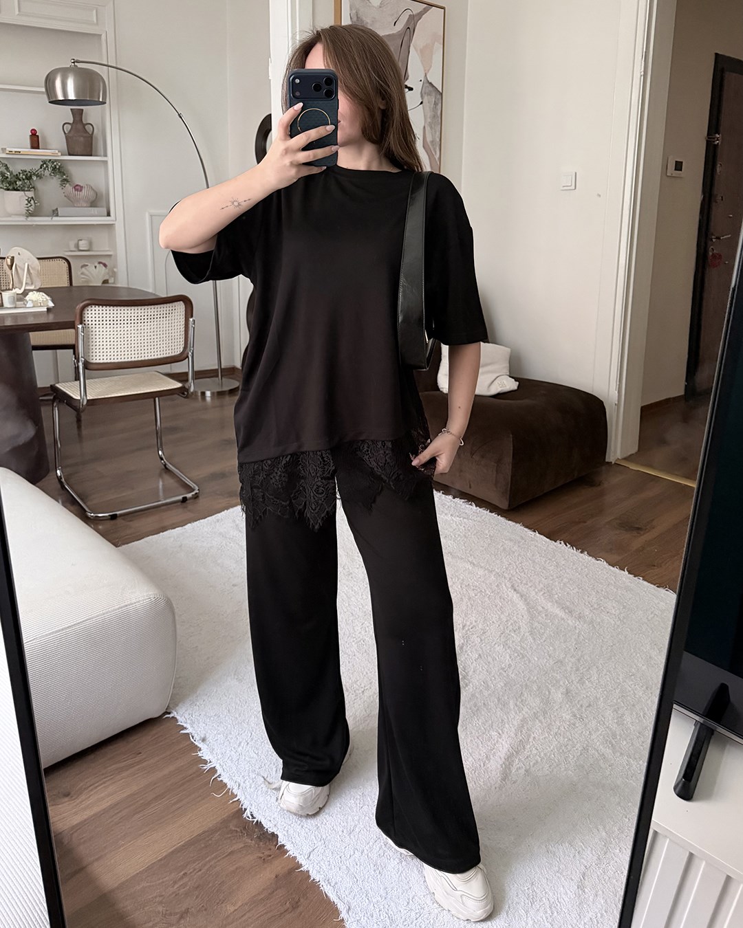 Dantel Detaylı Oversize Siyah Takım