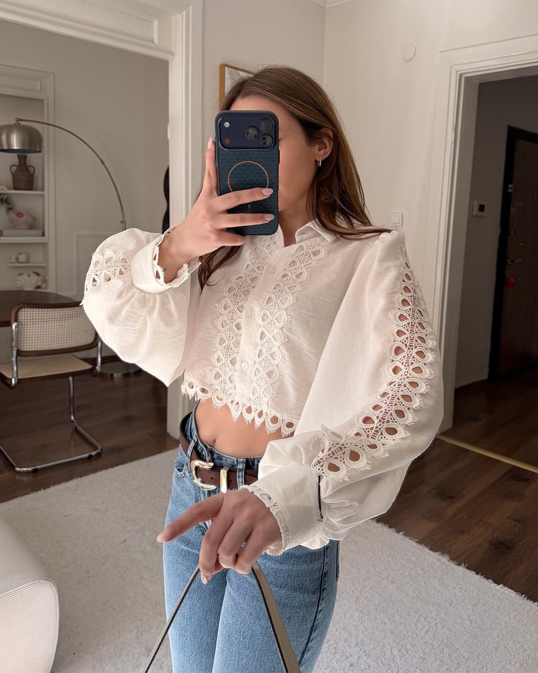 Dantel İşlemeli Crop Gömlek