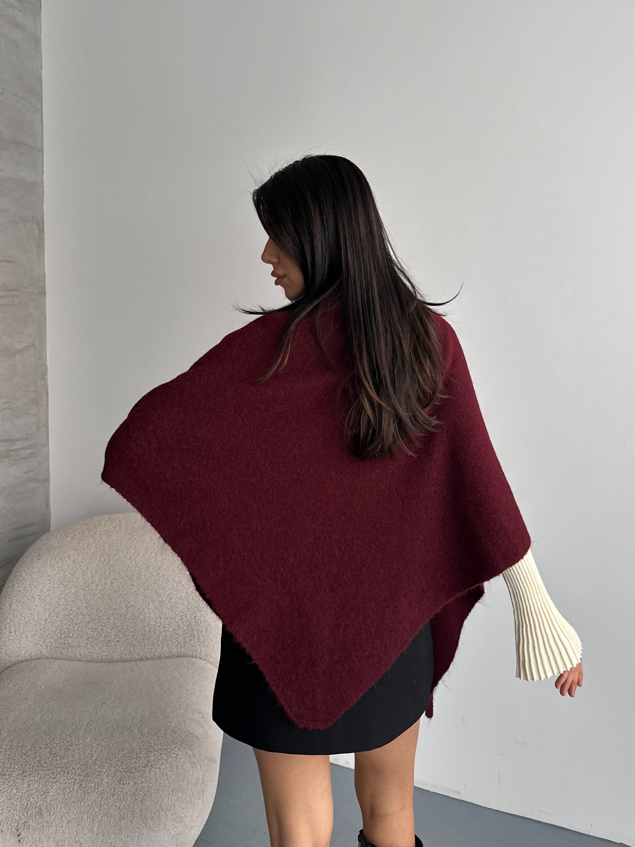 Dökümlü Triko Bordo Panço Şal