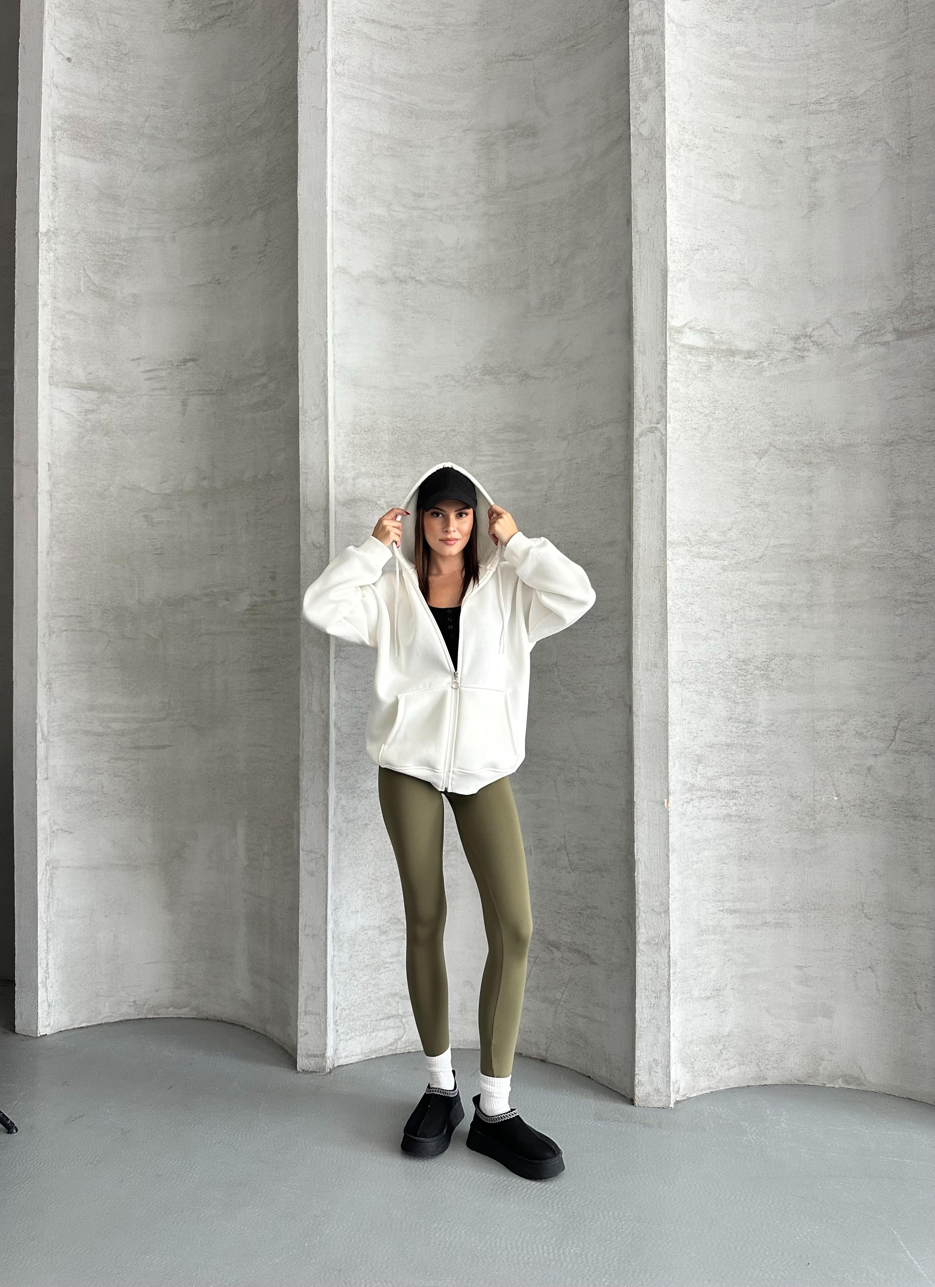 Fermuarlı Kapüşonlu Oversize Beyaz Hırka