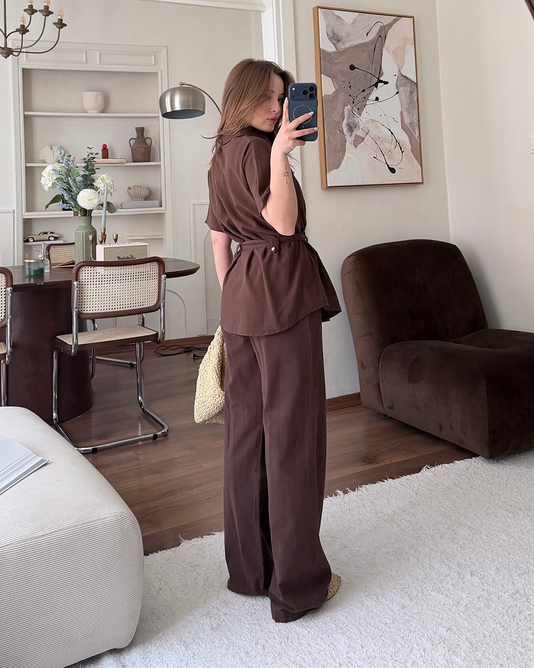 Gold Düğmeli Kuşaklı Kahverengi Keten Takım