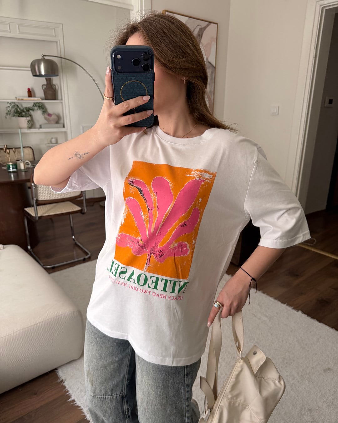 Grafik Baskılı Oversize Beyaz Tişört