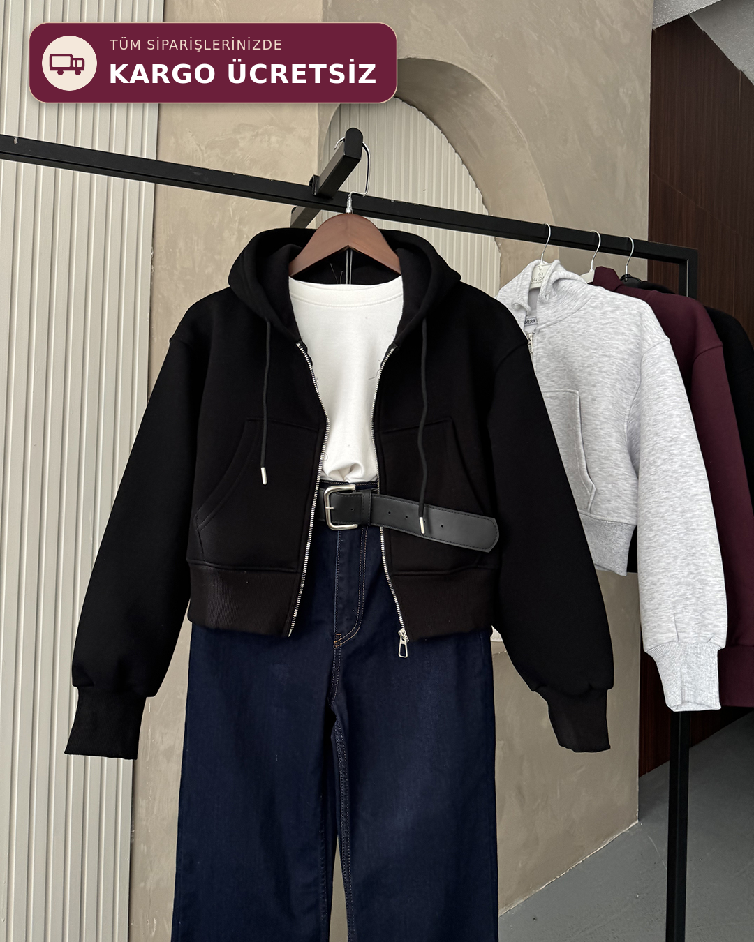 Kapüşonlu Fermuarlı Crop Siyah Sweatshirt