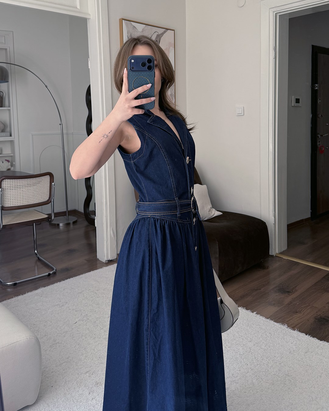 Kemerli Uzun Denim Elbise