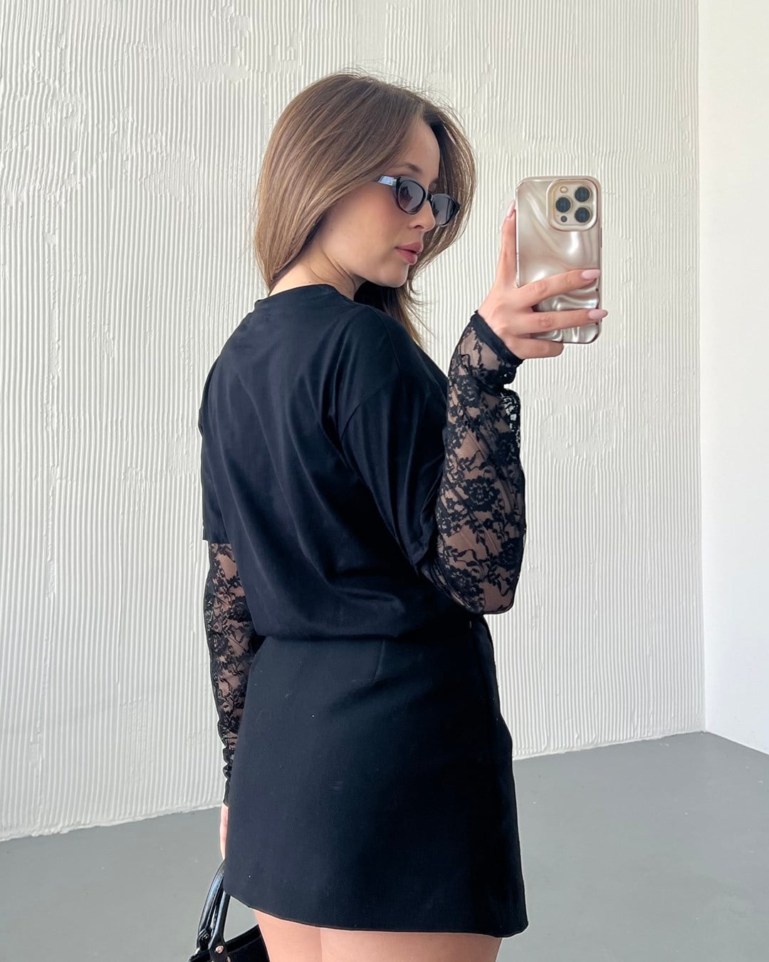 Kolu Dantelli Siyah Tişört