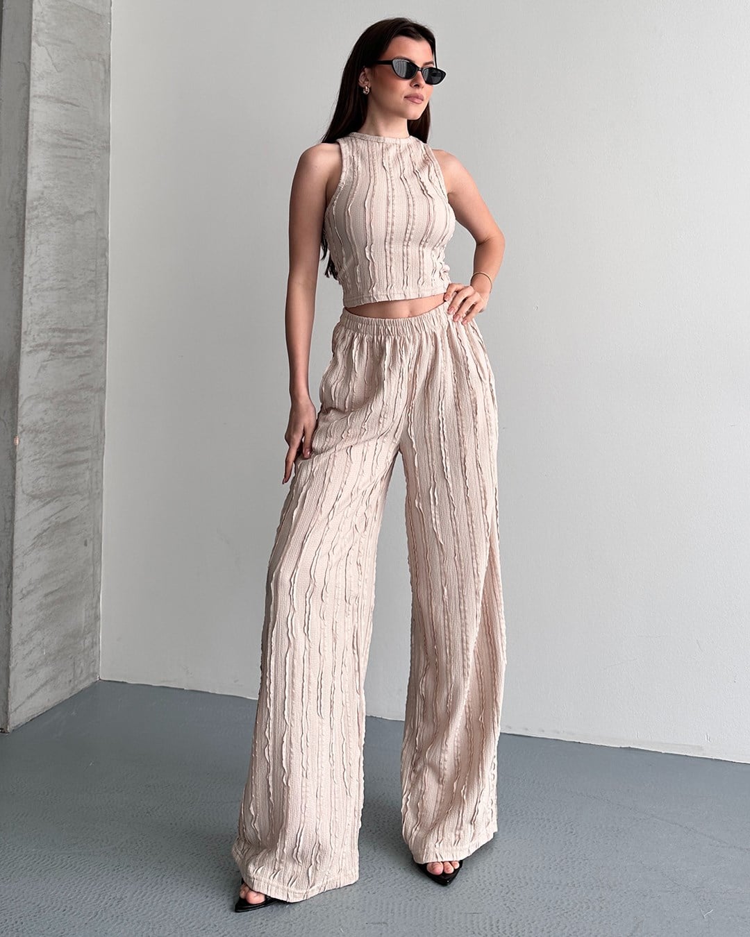 Krem Fitilli Crop Bluz Palazzo Pantolon Takım