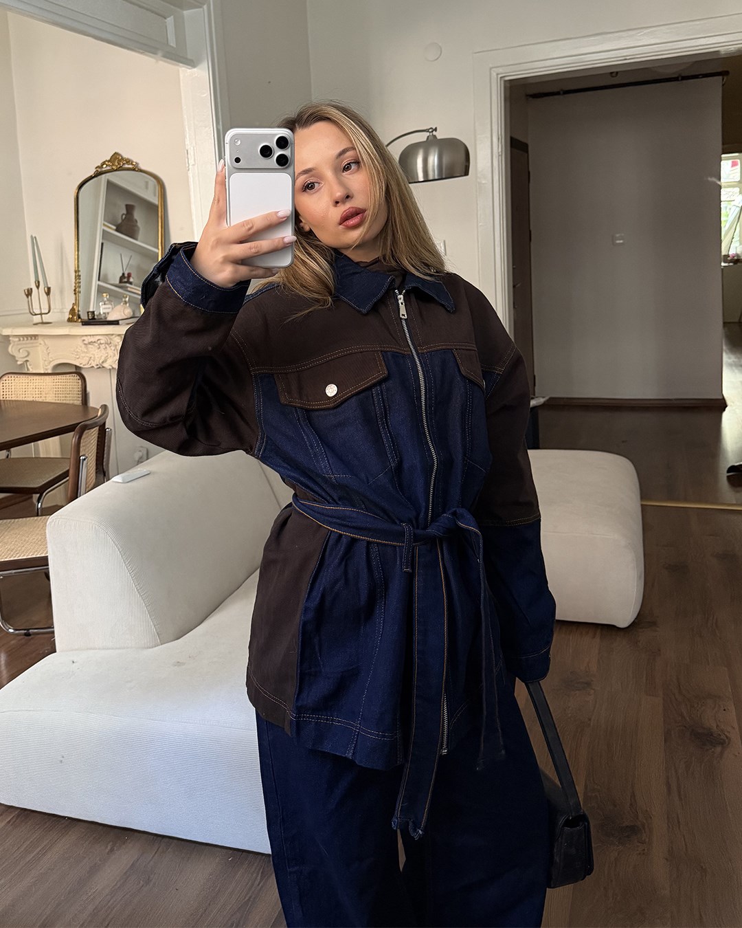 Kuşaklı Kahverengi Parçalı Denim Takım