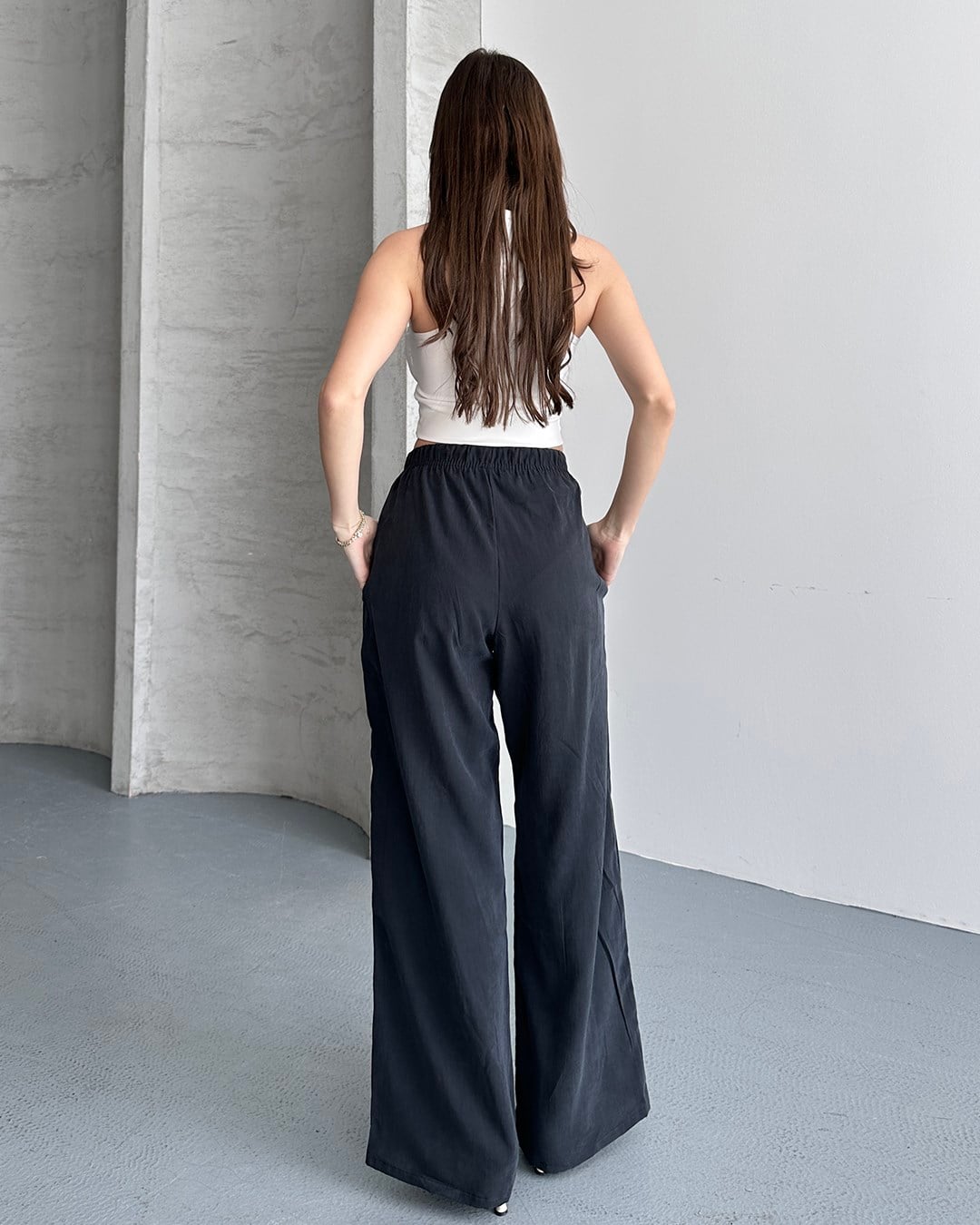 Lastikli Oversize Siyah Pantolon