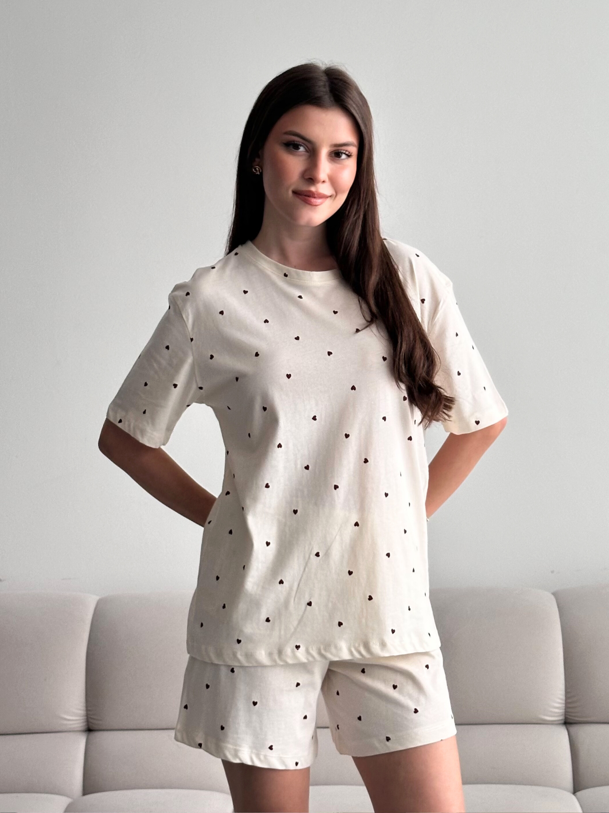 Love Mini Kalp Desenli Şortlu Pijama Takımı