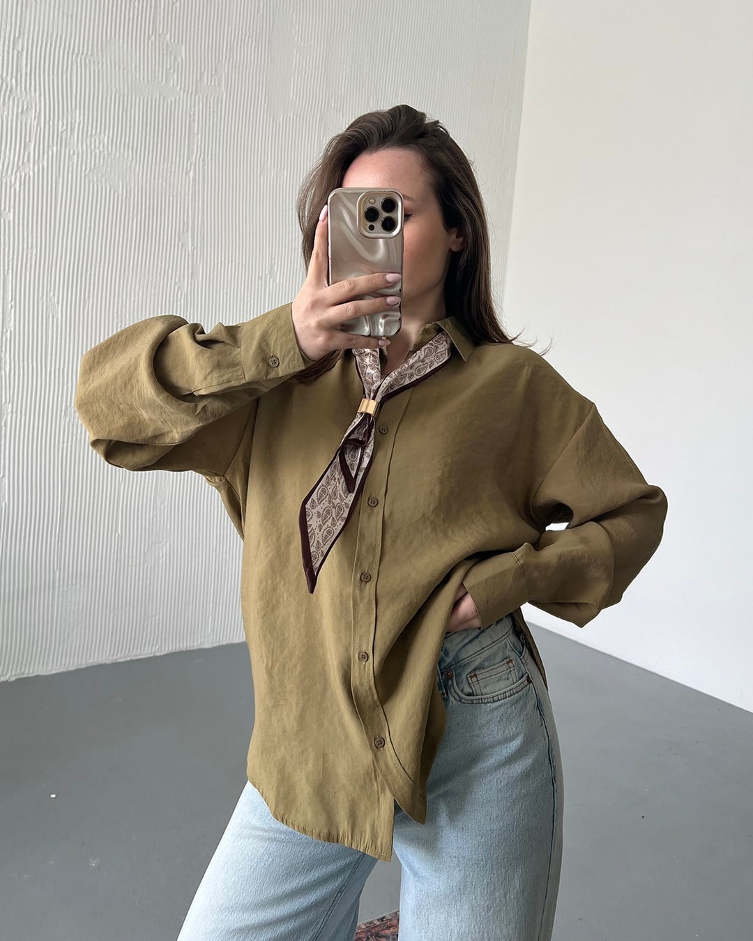 Retro Fularlı Oversize Haki Gömlek