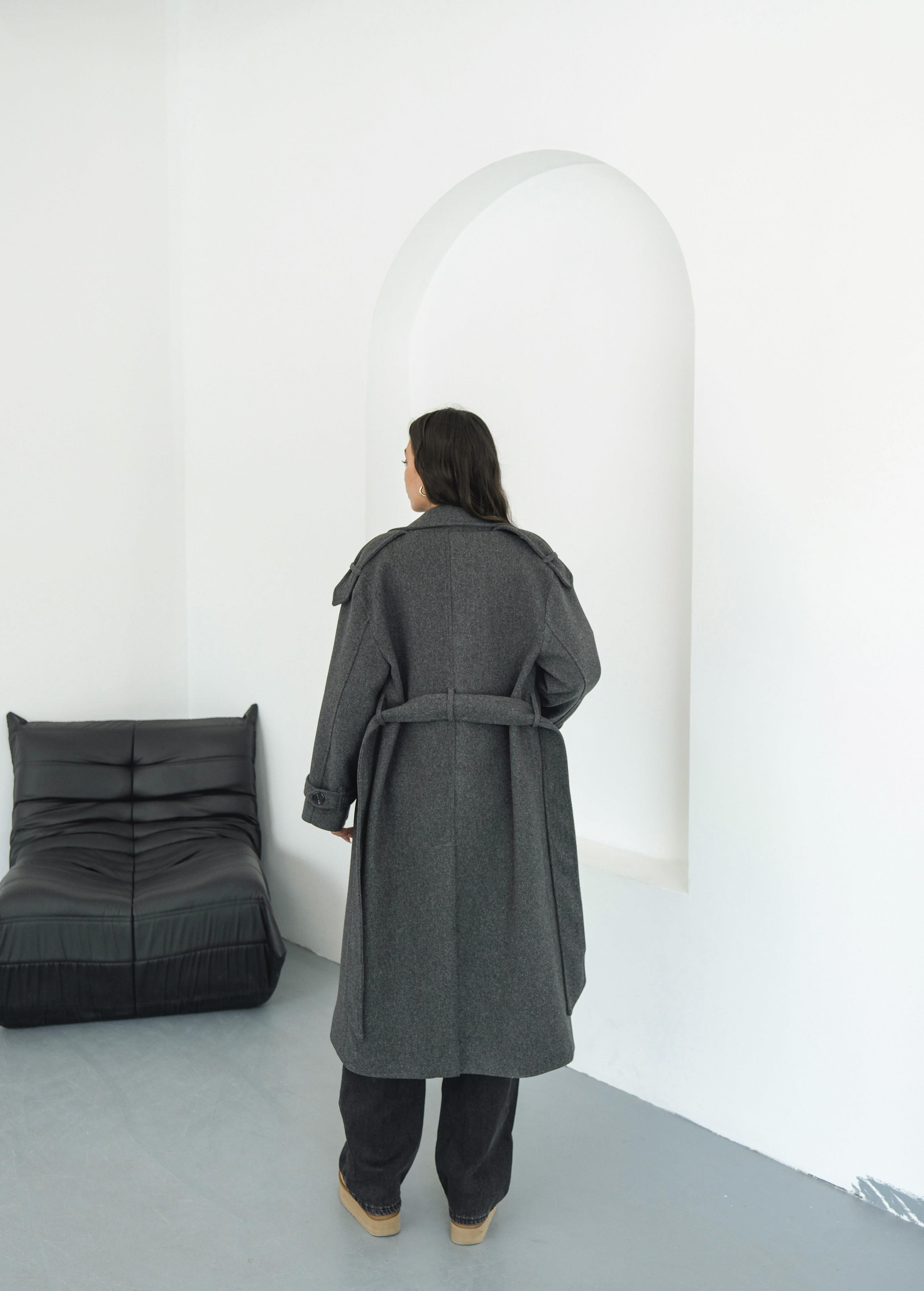 Premium Modern Antrasit Kaşe Kaban - Kendi Bedeninizi Almanızı Tavsiye Ederiz