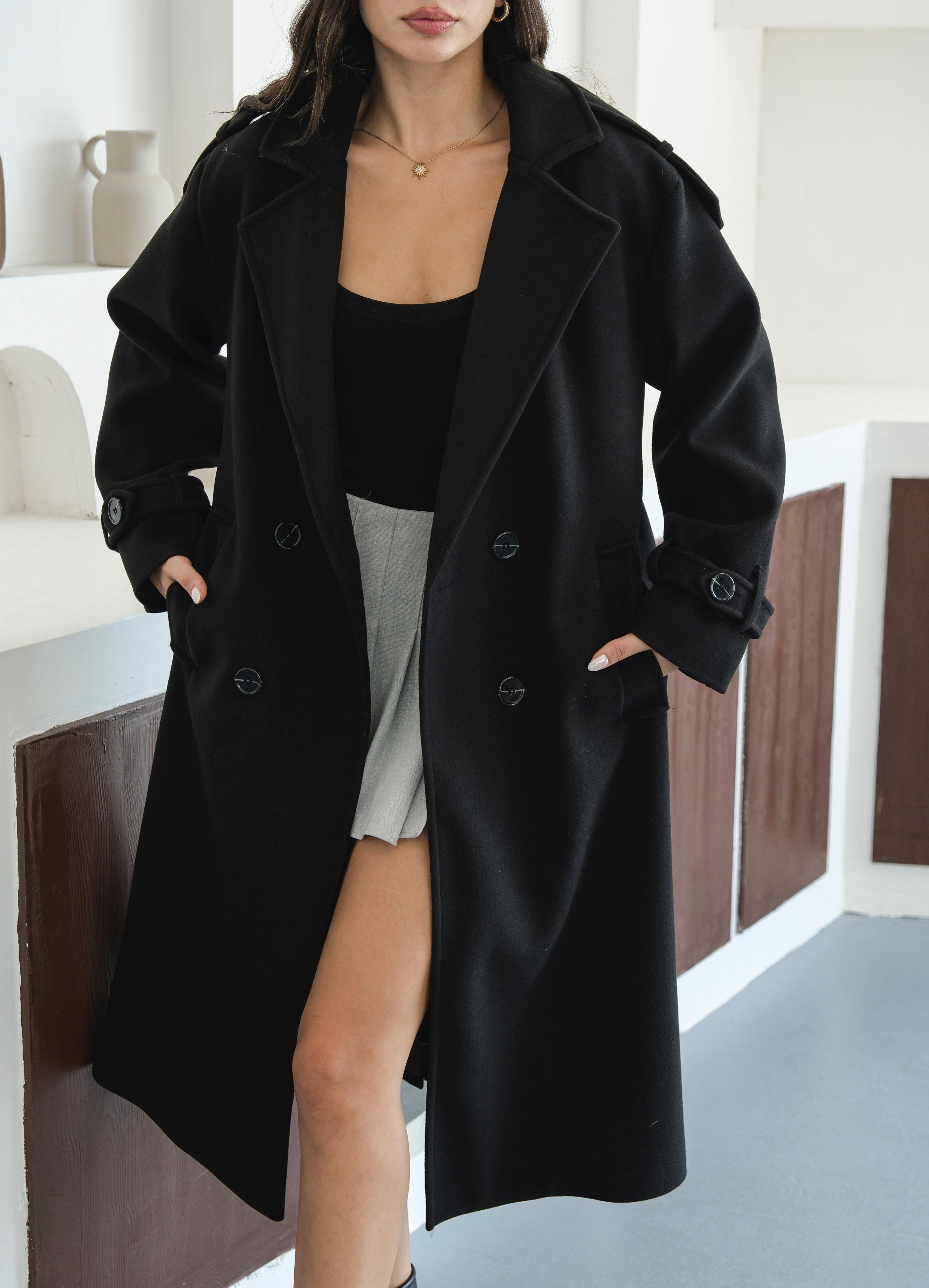 Premium Modern Siyah Kaban - Kendi Bedeninizi Almanızı Tavsiye Ederiz