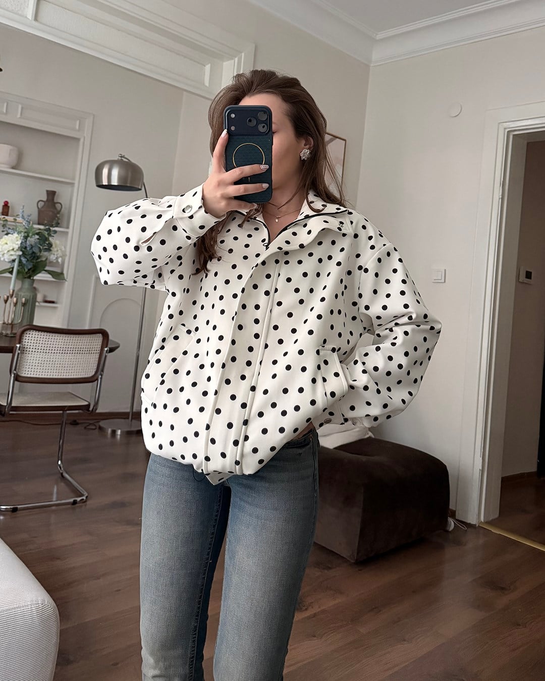 Puantiyeli Beyaz Bomber Ceket