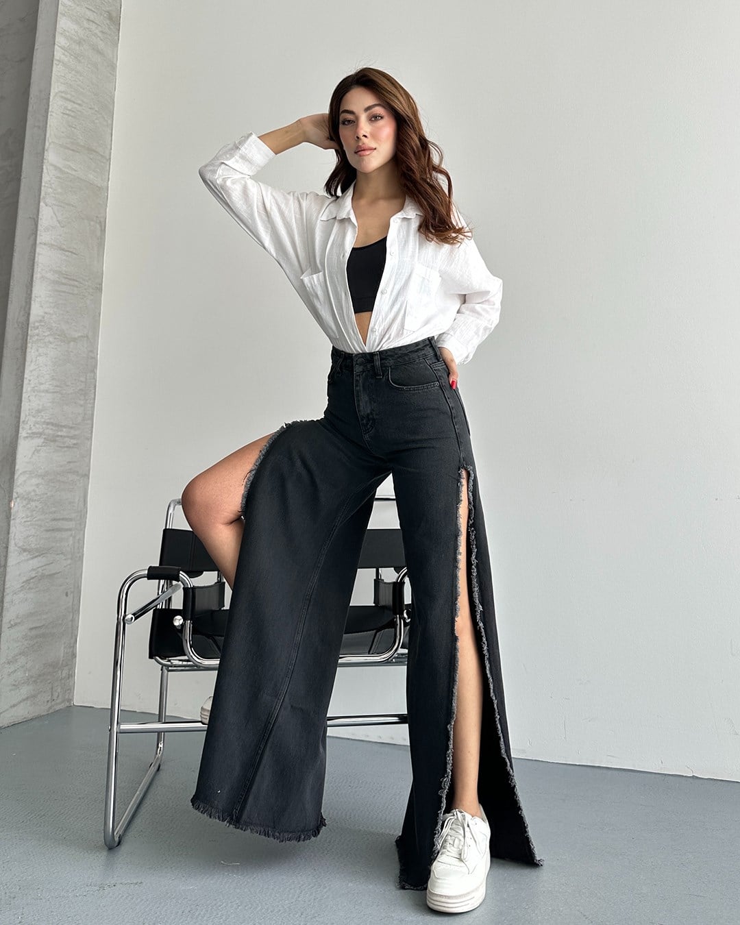 Siyah Boydan Yırtmaçlı Wide Leg Jean