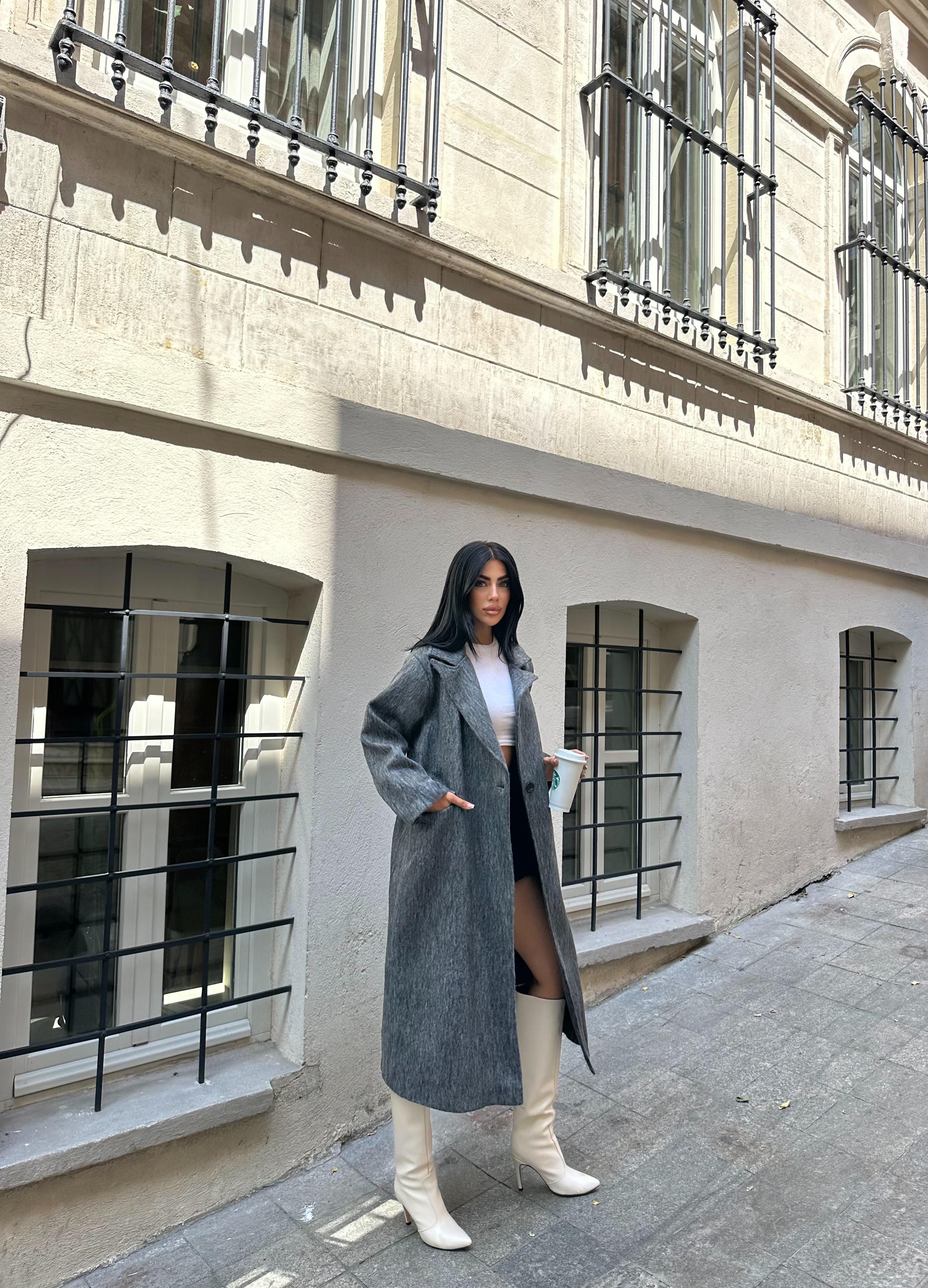 Tek Düğmeli Oversize Antrasit Yün Kaban