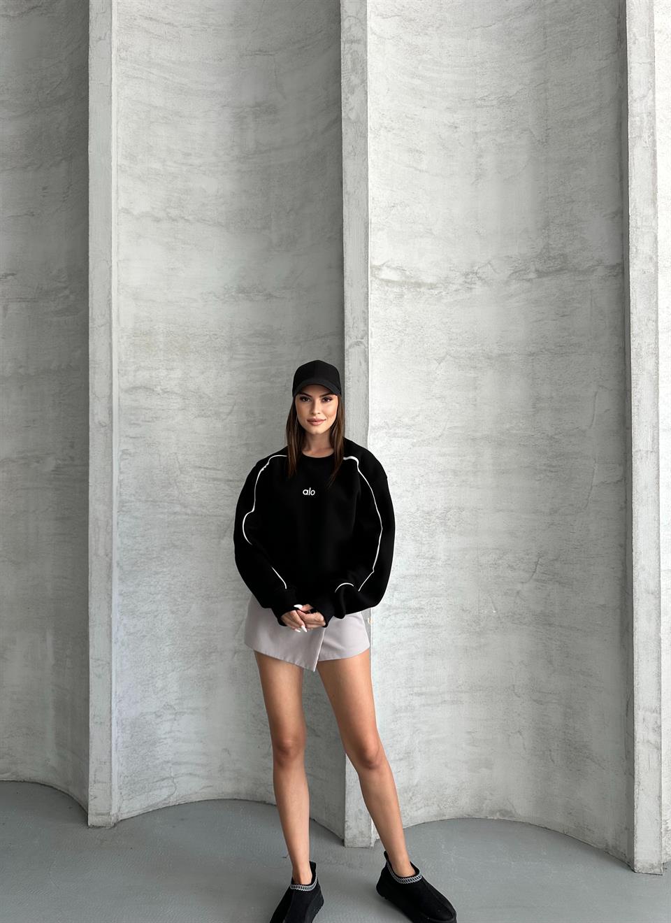 Active Şerit Detaylı Oversize Siyah Sweatshirt