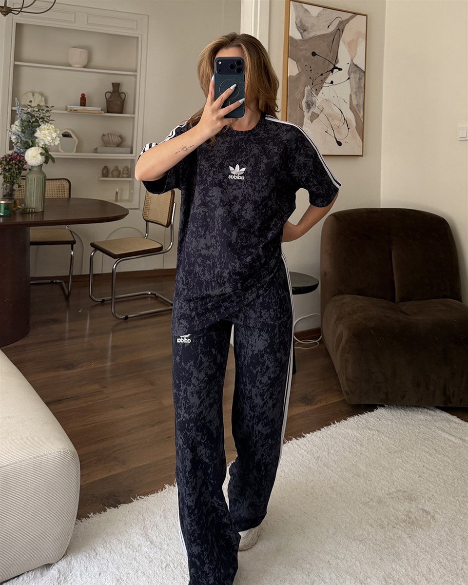 Ad Lacivert Batik Desenli Eşofman Takımı