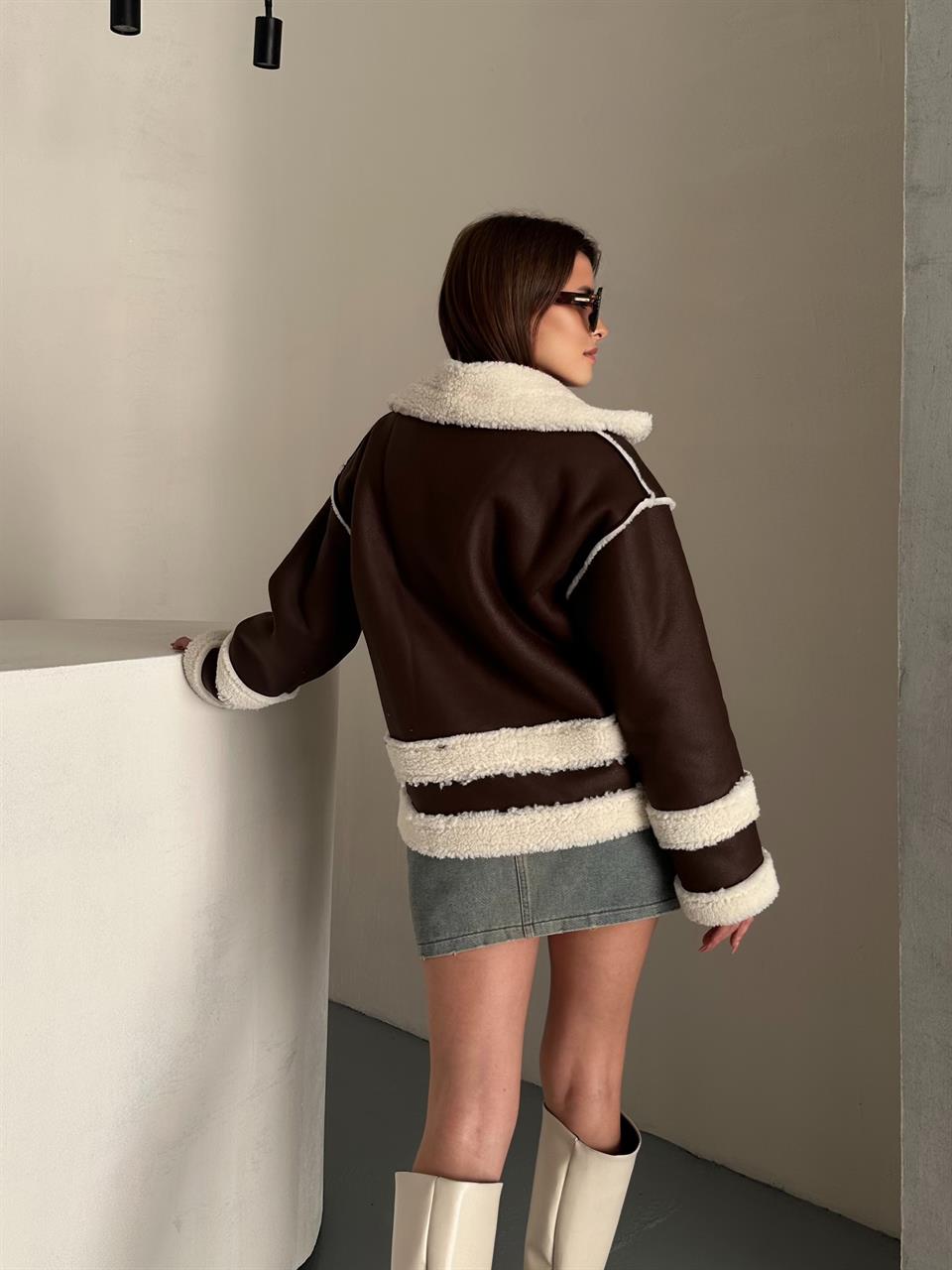 Bej Peluş Deri Kahverengi Mont