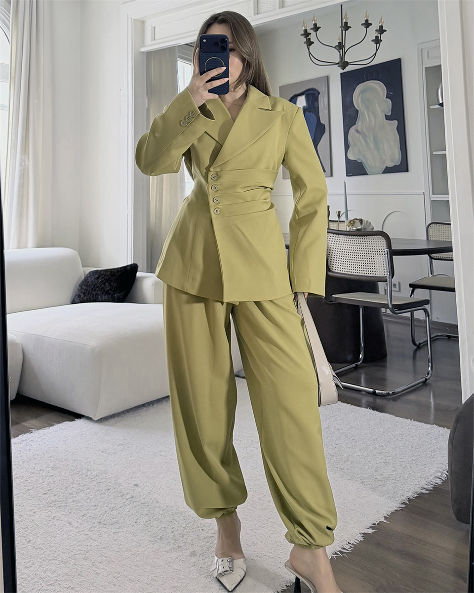 Bel Bağlamalı Haki Blazer Pantolon Takım