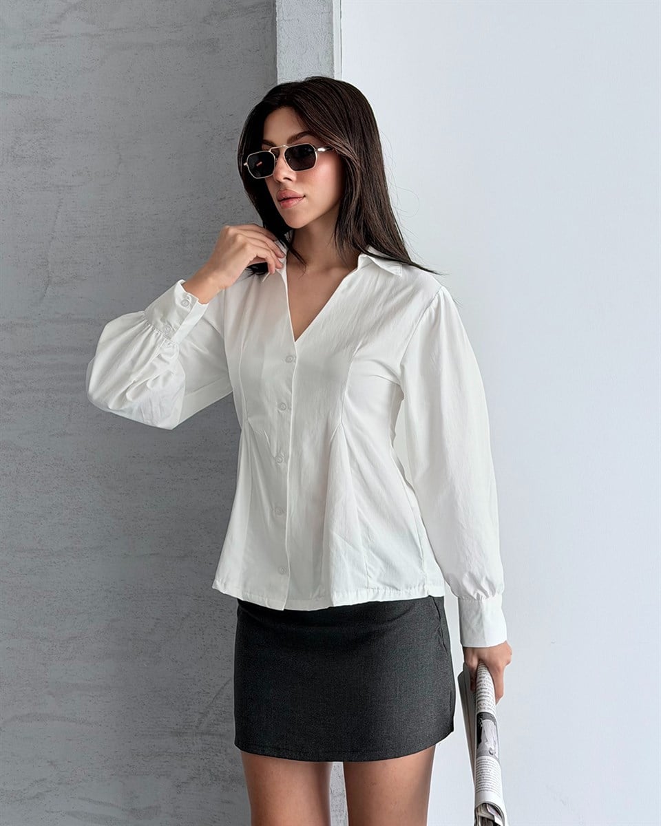 Bel Oturtmalı V Yaka Ekru Gömlek