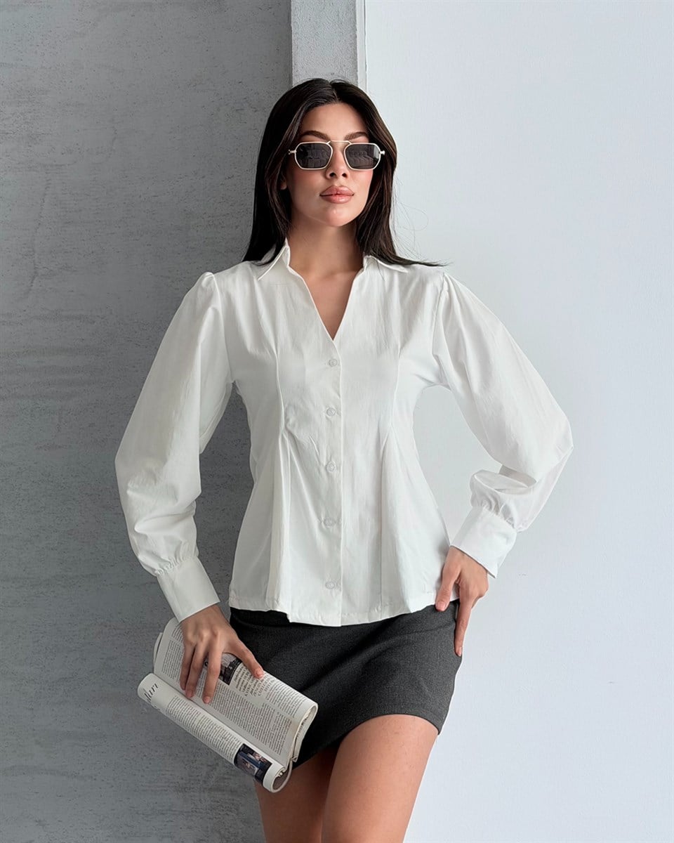 Bel Oturtmalı V Yaka Ekru Gömlek