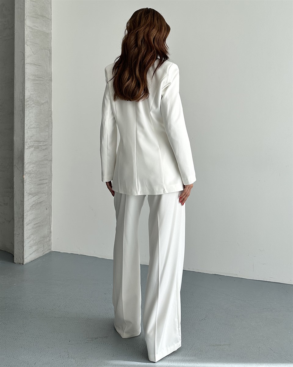 Beyaz Oversize Blazer Ceket Pantolon Takım