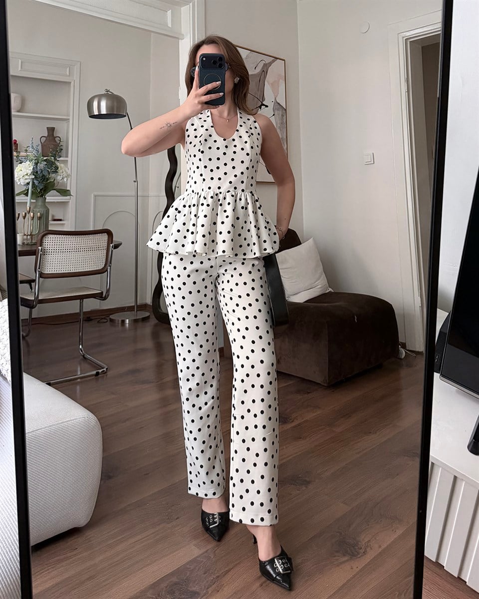 Beyaz Puantiyeli Büstiyer Takım