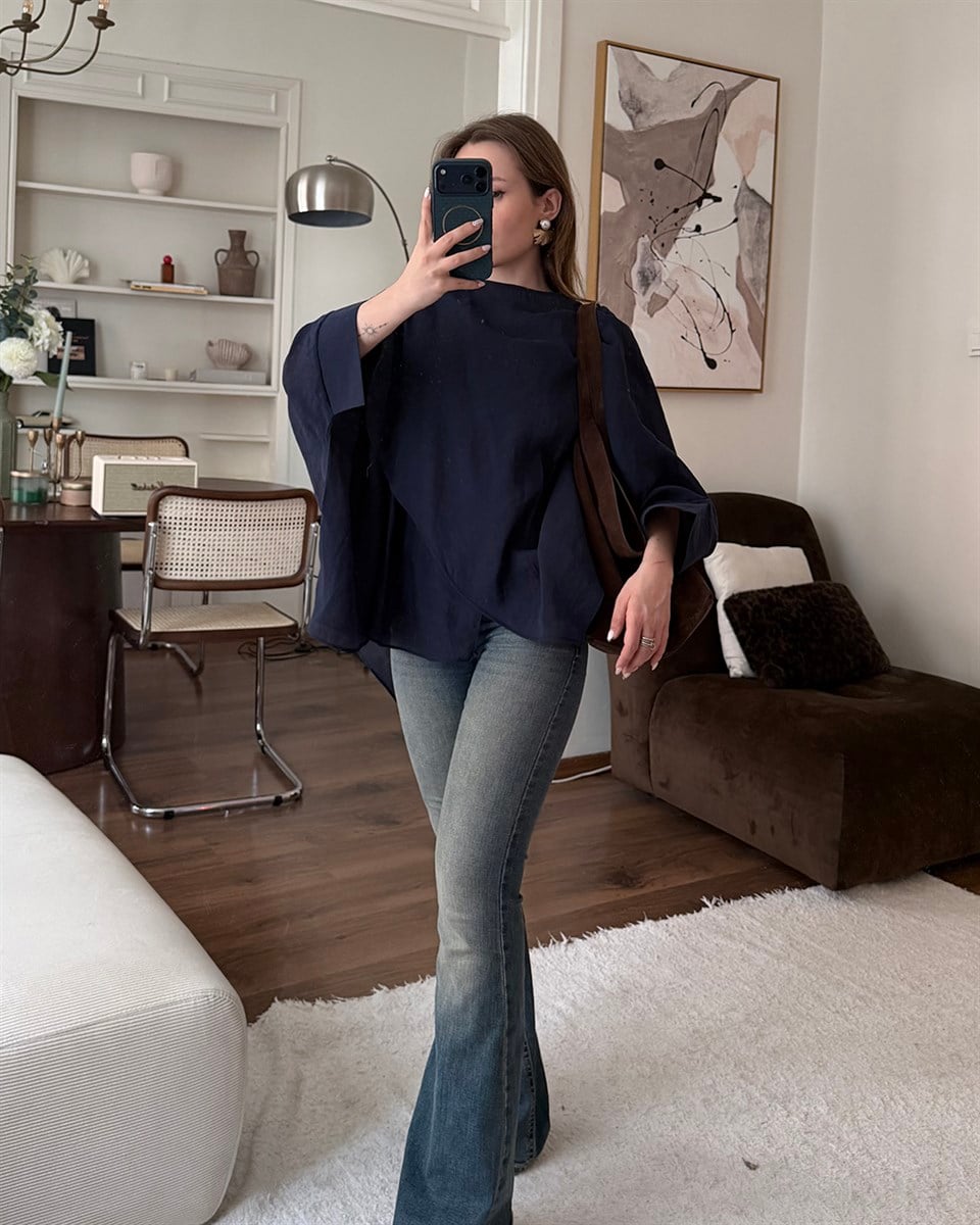 Bohem Lacivert Şifon Bluz