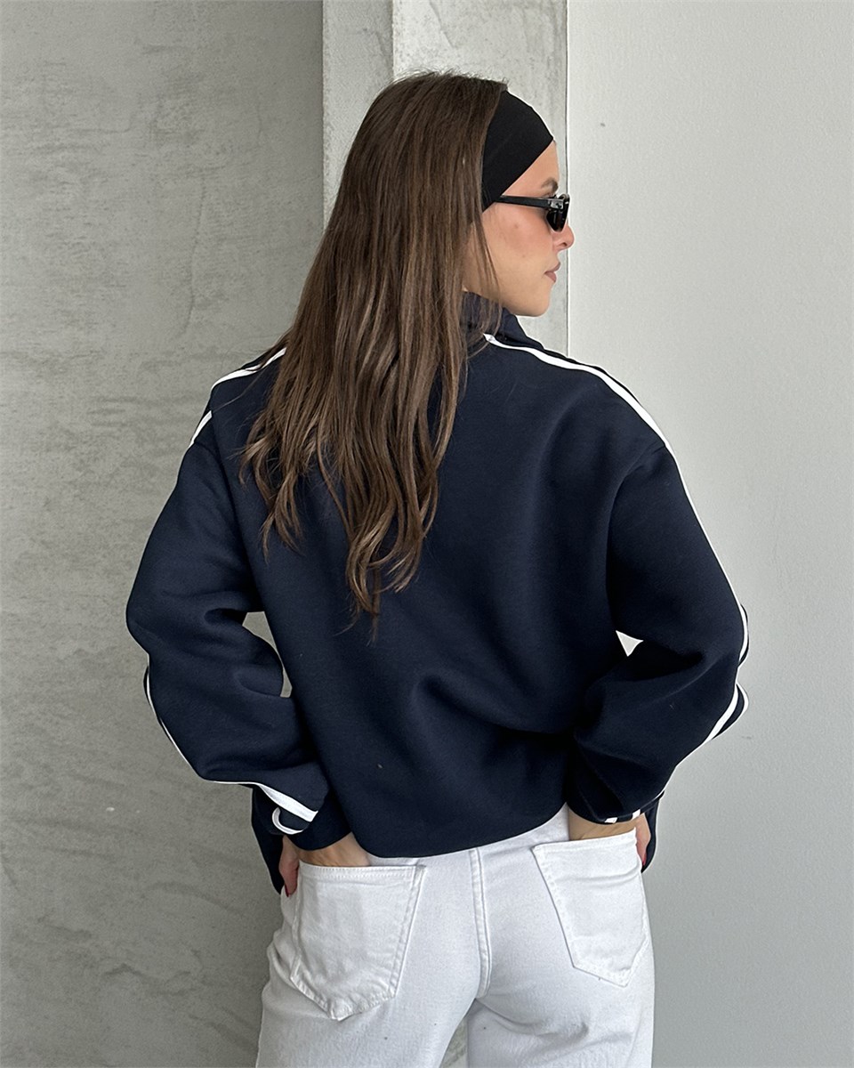 California Baskılı Şeritli Lacivert Sweatshirt
