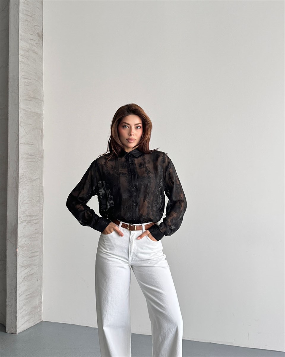 Çiçek Nakışlı Transparan Siyah Gömlek