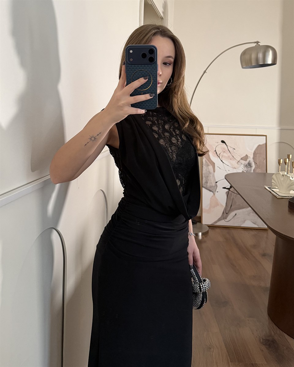 Dantelli Siyah Abiye Elbise