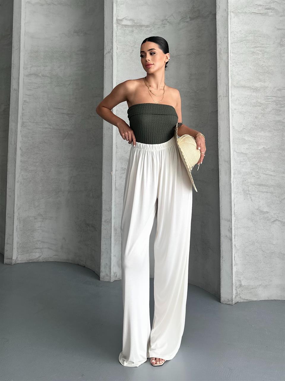 Dikişsiz Beli Lastikli Beyaz Pantolon