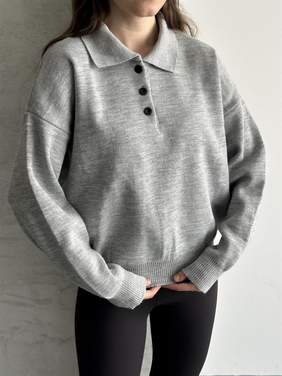 Düğme Detaylı Polo Yaka Gri Triko Kazak